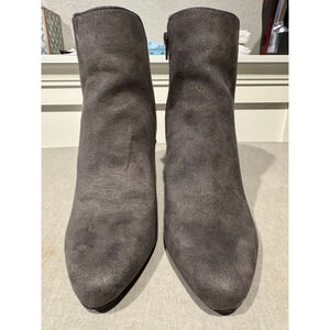 Women's Dexflex Comfort “Prestyne” Grey Quilted vegan suede Ankle Boots Size 11